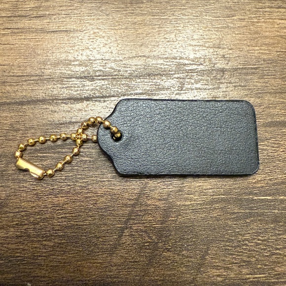 Coach Black leather purse hang tag - Picture 3 of 3